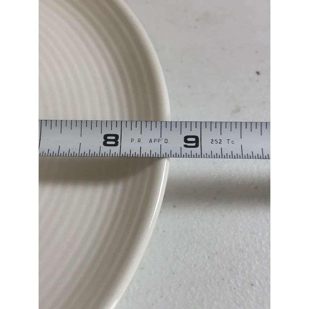 JAMIE OLIVER Ridges CREAM Luncheon Plates Embossed RINGS 8.5